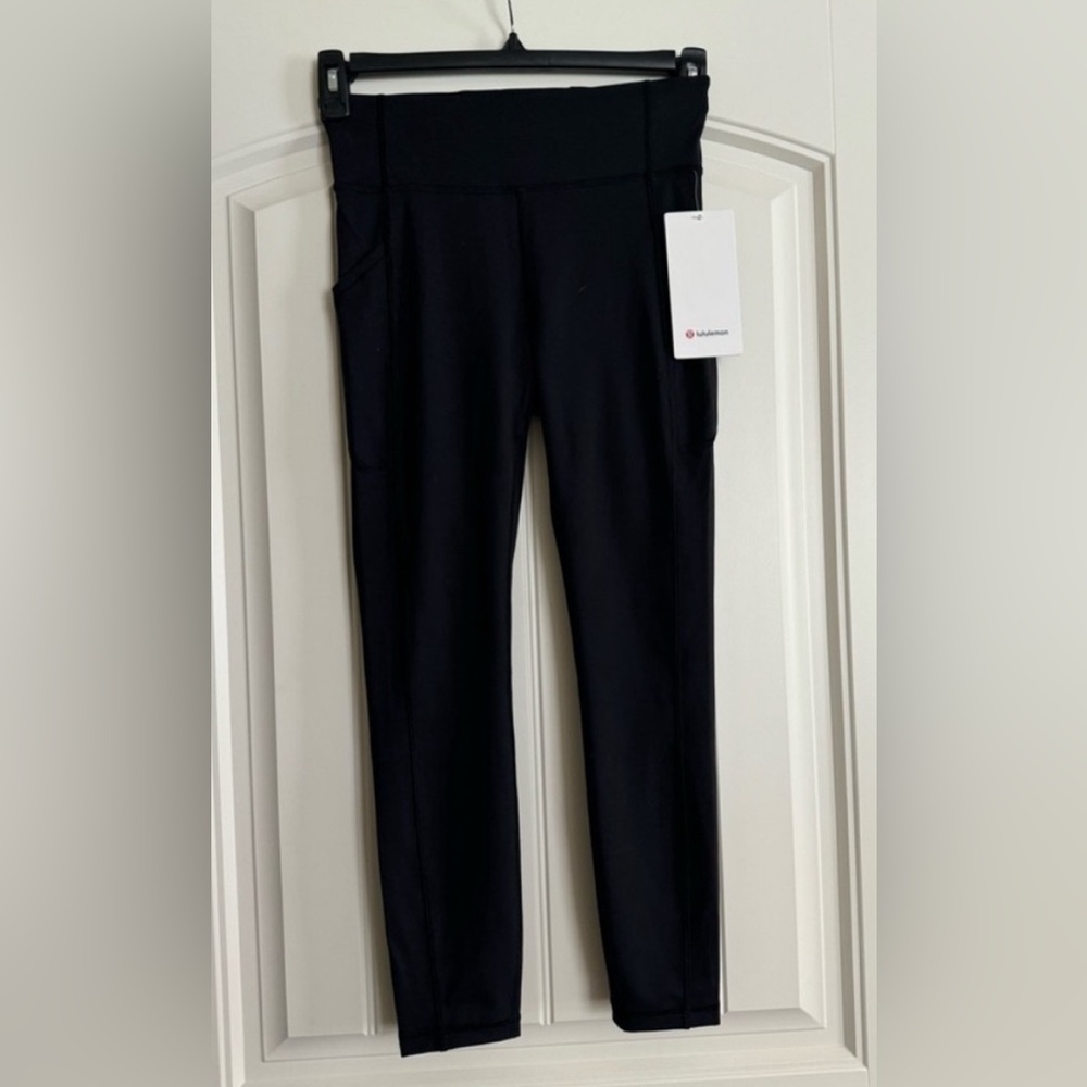 NWT 🍋 LULU-LEMON 🍋   INVIGORATE 25"   Black Size 4